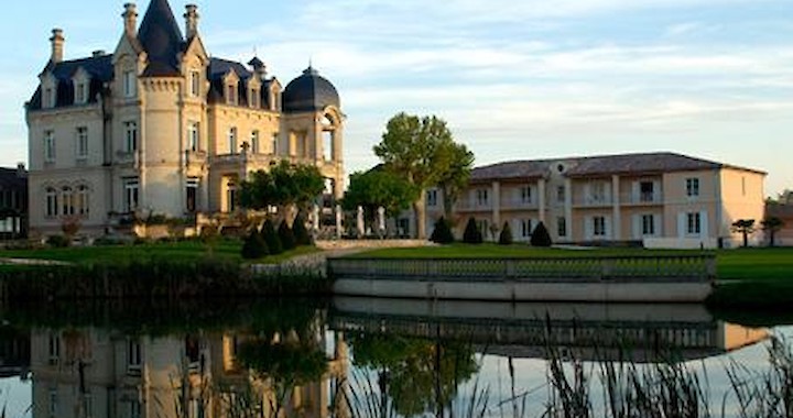 Замок-отель Chateau Du Grand Barrail 4*